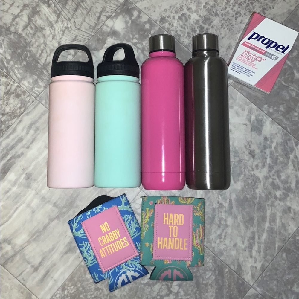 Four water bottles & two simply southern koozies!!
